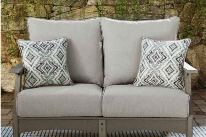 The Definitive Guide to Buying a Loveseat for Sale