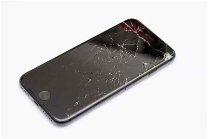 Is It Cheaper for iPhone Screen Repair or Replacement