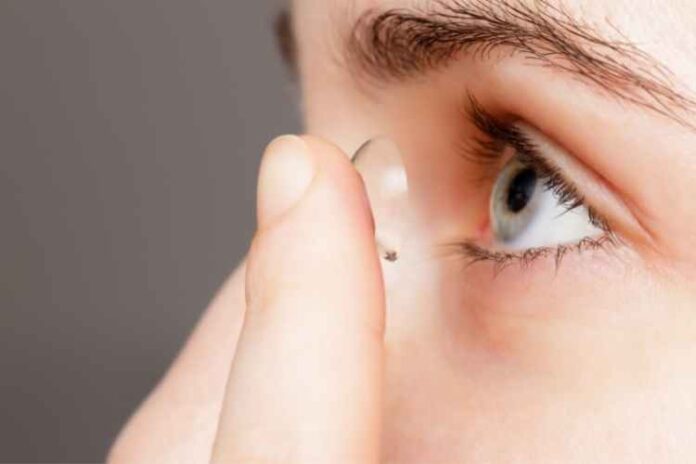 What Are the Benefits of Prescribed Contact Lenses?
