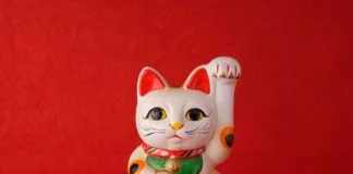 Maneki Neko Lucky Cat: Meaning, History, Colors, and Why People Trust It Maneki Neko Lucky Cat